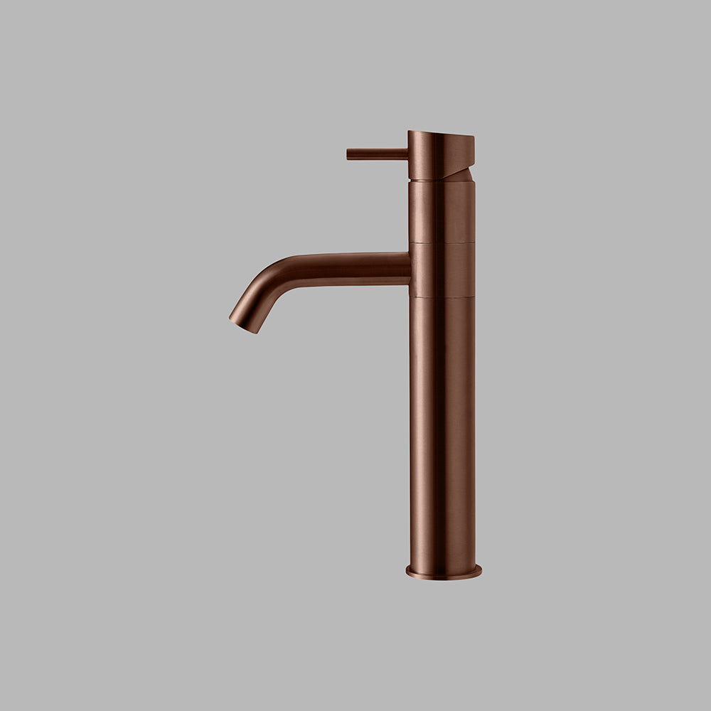 d line QT1200MP5 tall single-lever mixer bronze