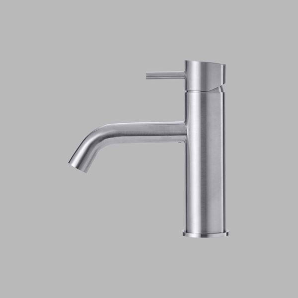 d line QT1150M Stainless steel basin mixer